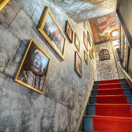Hogwarts Hideaway Themed Property 왓퍼드 외부 사진